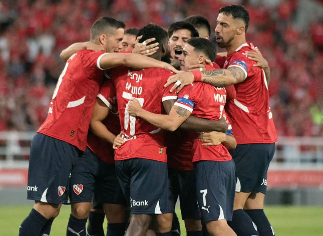 Independiente se consolida en la cima de la zona B.